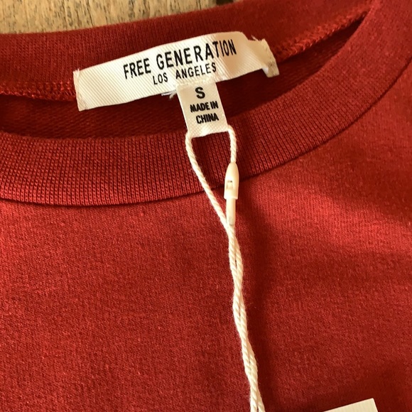 NWT free generation red pearl ruffle sweater - Picture 3 of 7